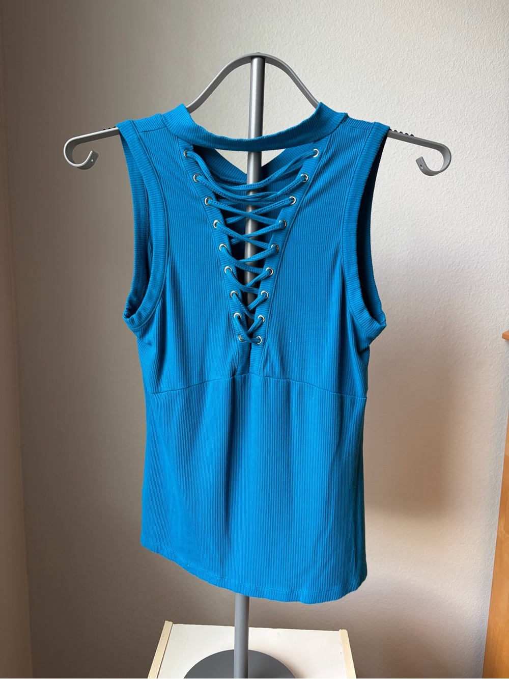Y2K BEBE Blue Rhinestone Racer Back Tank Too - Picture 3 of 7